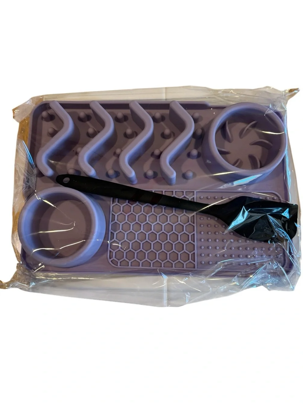 PETRIXX Slow Feed Dog Lick Mat w/ Bowl & Spatula Anxiety Relief Purple NWT